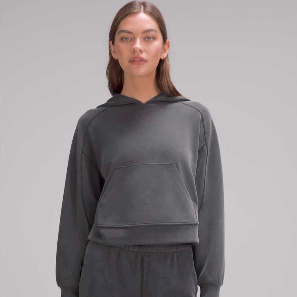 Lululemon Brushed Softstreme Black Hoodie
Size 6